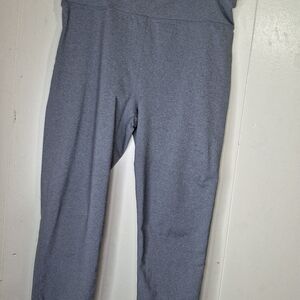 Elegant Heather Gray Women's Capris